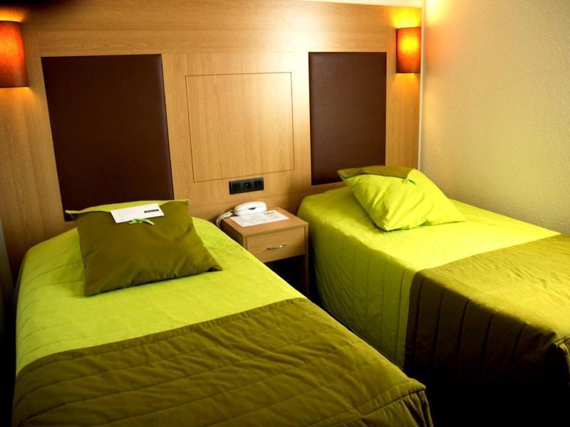 Logis Hotel Restaurant Solenca Ногаро Екстериор снимка