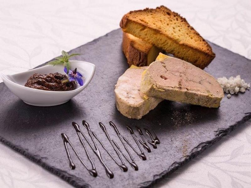 Logis Hotel Restaurant Solenca Ногаро Екстериор снимка