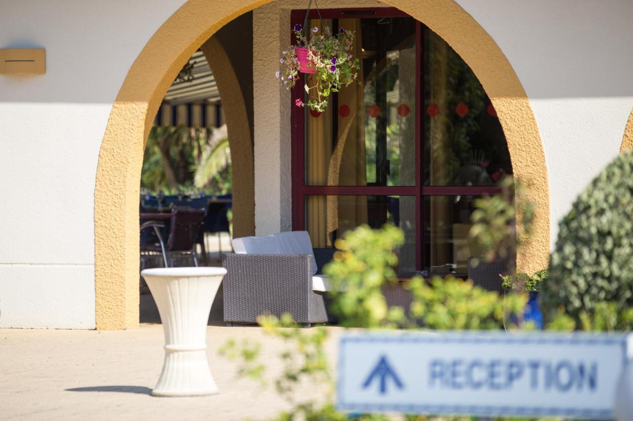 Logis Hotel Restaurant Solenca Ногаро Екстериор снимка
