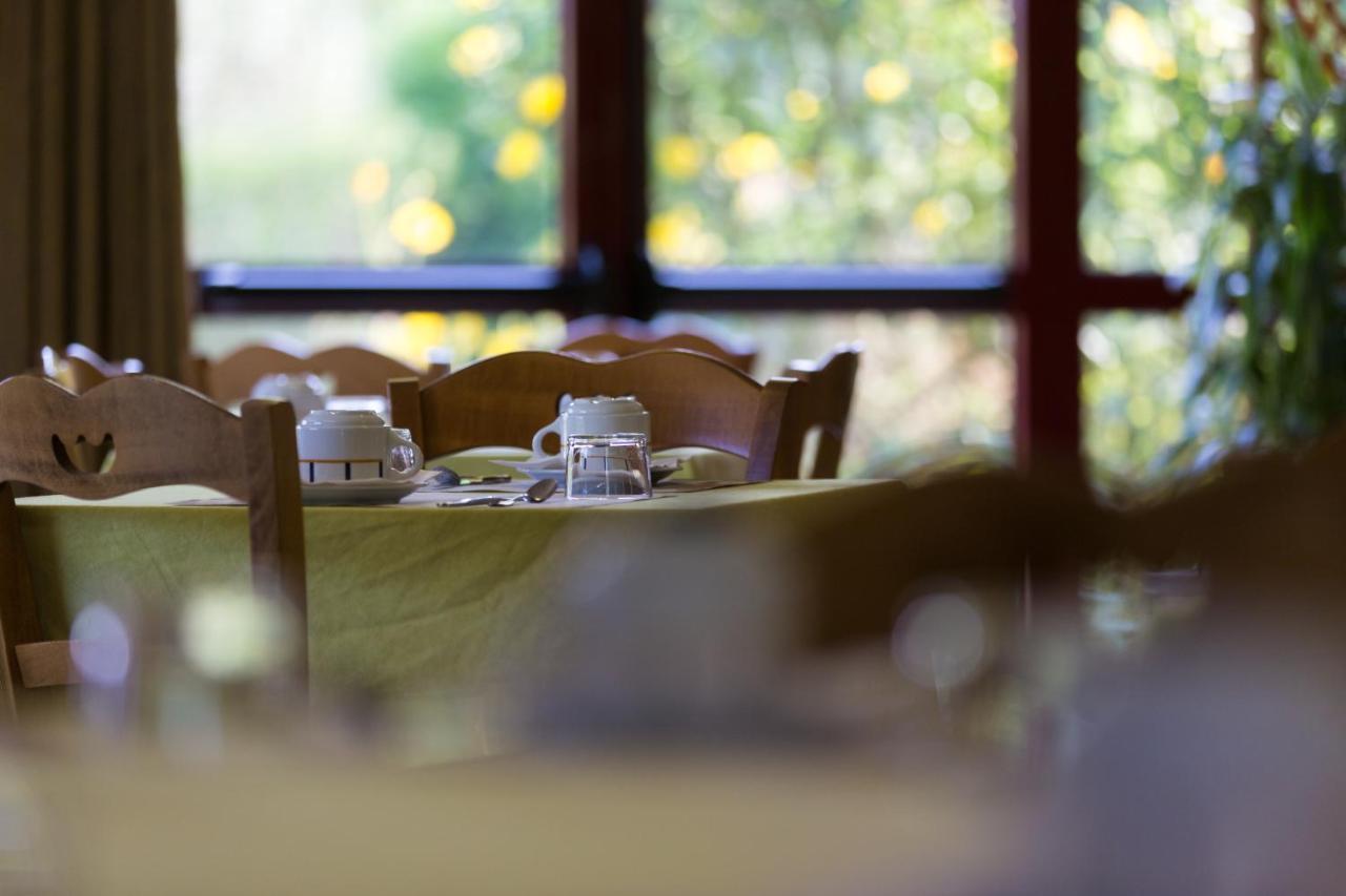 Logis Hotel Restaurant Solenca Ногаро Екстериор снимка